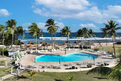 Image de Oceanfront, 5 Stars GentleWinds. Com 2 Bed, 2 Bath. Unit C-3. Premier Host.