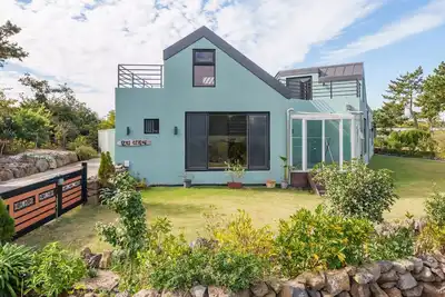 Jeju Moridarakbang Pension