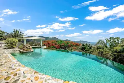 Image de Tropical Oasis in St. Martin 5 min to beach! Huge private pool+panoramic views! !
