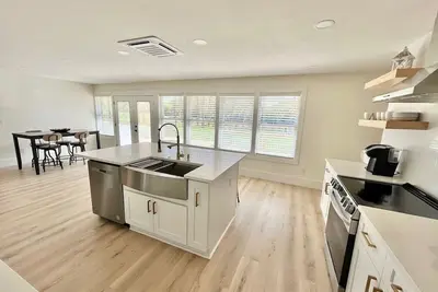 Image de Chapel Farm 4br house in Spartanburg, sleeps 12.