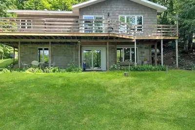 Image de Lakefront Retreat in Gleason