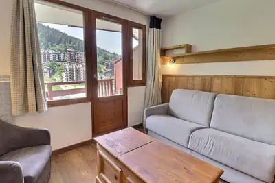 Charmant 2 pièces pour 4 pers. avec balcon, skis aux pieds – La Tania, au cœur des 3 Vallées