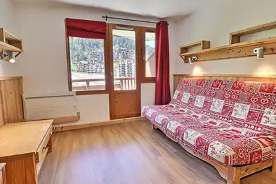 Charmant 2 Pièces à La Tania - 4 Pers, Skis aux Pieds, Balcon Ouest, Proche Commodités