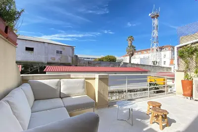 Image de Bright spacious duplex with terrace next to Graça in a very calm area