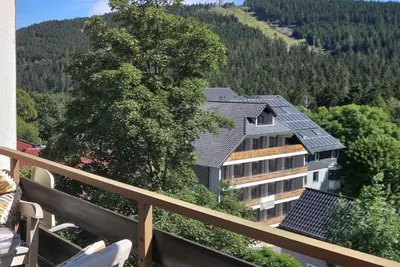 Ferienwohung \"aussicht\", 43qm - mit Großem Süd-balkon, Zentral Aber Ruhig