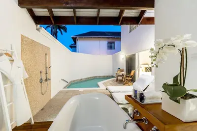 Image de Pool Suite by Fantasia Villas
