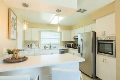 Image de Spacious 4 Bedroom Home near Usssa Complex