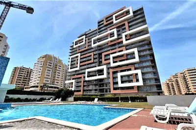 Rocha Tower 11a