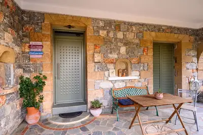 Image de Mary's stone house