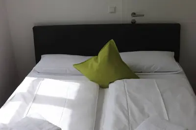 Image de Appartement-Salle de bain privée séparée-Aib 1