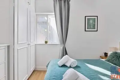 Image de 2-Br Flat w. Garden near Wimbledon Station