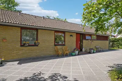 Image de Maison confortable de 3 chambres à.