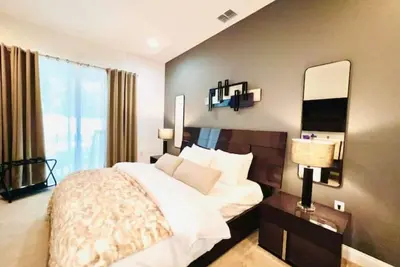 Image de At Lakes Upscale Villa/Next to Downtown Orlando