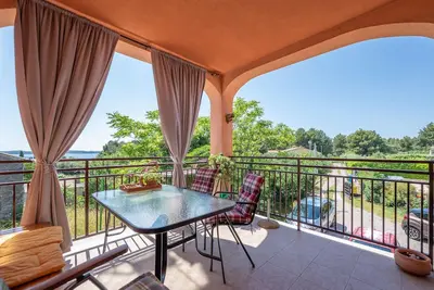 Image de Superbe appartement de 3 chambres à.