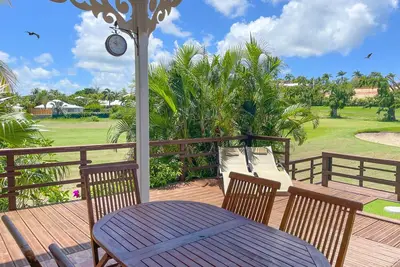 Image de Appartement Zen Fairway Niché au coeur du golf est bercé par les balles