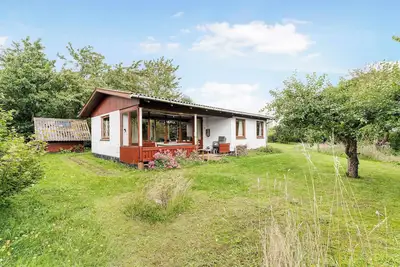 Image de Original holiday house by the water