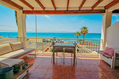 Image de La Playita - Appartement de vacances en bord de mer avec vue imprenable sur la mer à Moraira