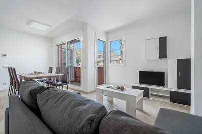 Image de Appartement \"Sara\" avec terrasse privée, Wi-Fi et climatisation
