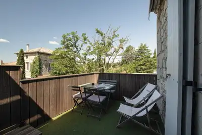 Image de Appartement \"Viognier - Logement Avec Remous\" avec terrasse privée, Wi-Fi et climatisation