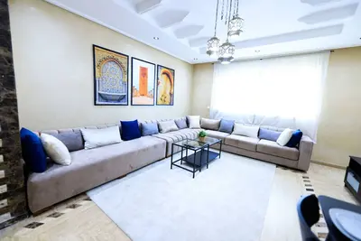 Image de Luxueux & traditionnel 2chambres/1min gare Agdal