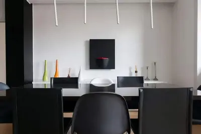 Image de Appartement à Milan avec 2 chambres à coucher, 6 couchages