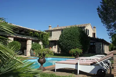 Image de Traum Villa mit Pool und Überdachtem Freisitz+grill