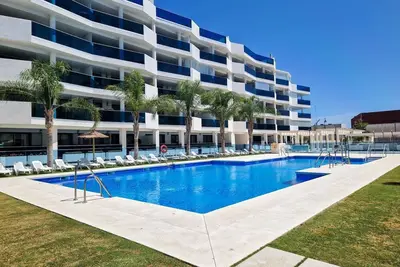 Modern 2 bed apartment @ Jardines de Las Lagunas