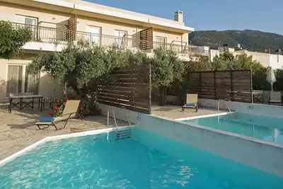 Image de Bh168 - R - Villa Istron