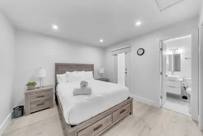 Image de Little Mykon – Cozy Duplex Unit Near Miami Spots