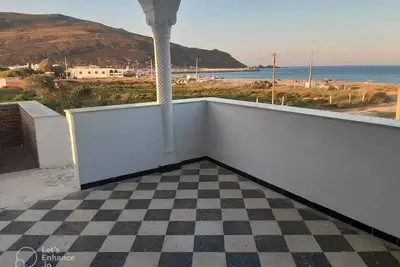 Image de superbe maison avec vue panoramique