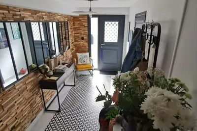 Image de Maison de Ville Entièrement Équipée Avec Jacuzzi