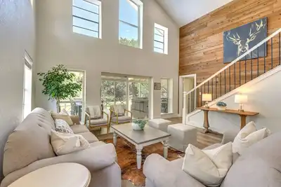 Image de Gorgeous Palo Pinto Home w/ Private Hot Tub!