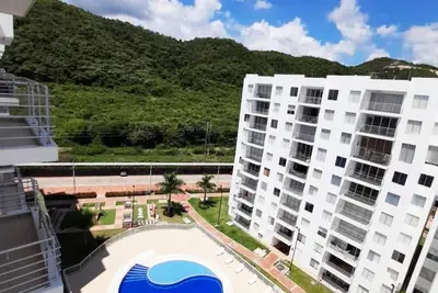 Image de Apartamento Moderno en conjunto cerrado con acceso a piscina para descansar. . . . .
