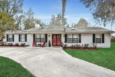 Image de Fleming Island 4/3 by River wifi&Mils! Beach 45min