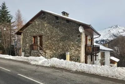 Image de Valmeinier: Duplex de 98 m² dans maison à 400 m des remontées mécaniques.