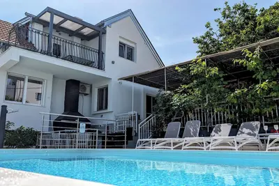 Image de Villa Rosa Apartment 1 auf Čiovo mit Pool 120m zum Meer