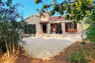 Image de La Marjolaine Sanary - Bord de mer La Gorguette - Maison 110m2 dans pinède