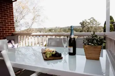 Image de Family, Pet  & Ev Friendly Home in Bowral Centre