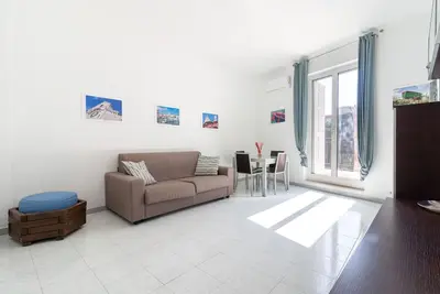 Image de Appartement 'Esperia Home attico in Bari' avec terrasse privée, Wi-Fi et climatisation