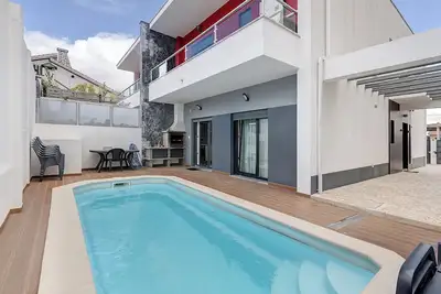Image de Maison de vacances 'Sunset' avec piscine privée, Wi-Fi et climatisation