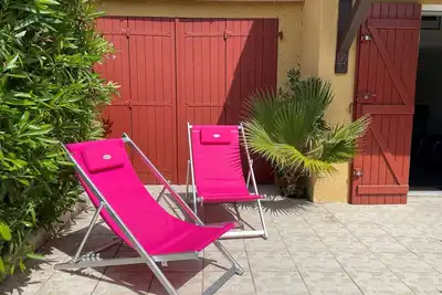 Image de Maison rénovée 6 couchages, terrasse et piscine, front de plage à Gruissan