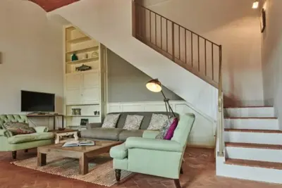 Image de La Rosa, luxury 3-bedroom apartment in Tuscany Borgo village of Castelfalfi.