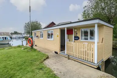 Image de Halcyon, pet friendly, with a garden in Stalham
