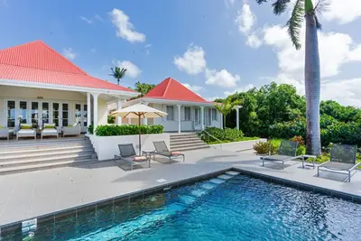 Image de Belle Bague in Colombier by Personal Villas - Colonial-Style Villa