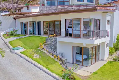 Image de Oceanview 3 Bedroom - Tennis/Pickleball Access