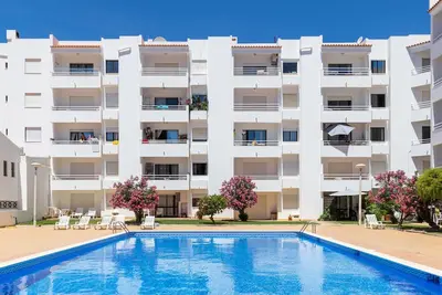 Image de #132 Velamar 414 by Home Holidays