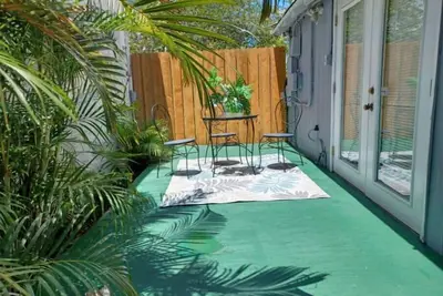 Image de Lofty open space near hospitals