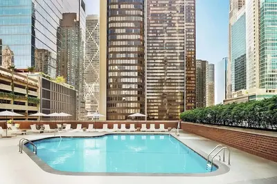 Image de Best Place to Stay in Chicago! 2 Comfortable Units, Outdoor Pool, Parking