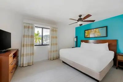 Image de Ideal Caribbean Oasis! Free Parking, Fully-equipped Kitchen, Outdoor Pool!