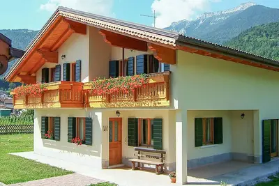 Image de Bel appartement à Lamon avec WiFi